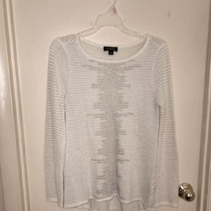 A. Byer white and silver size Small
